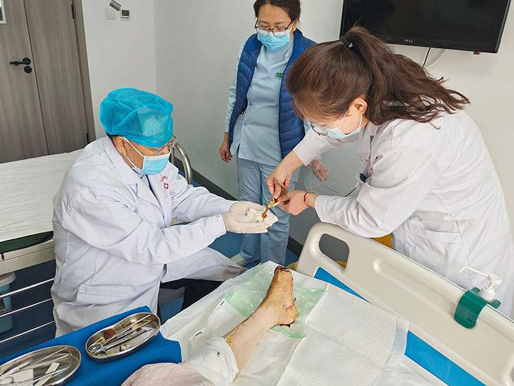 �Ϲ�NG��28(�й���)����Ʒ���������޹�˾