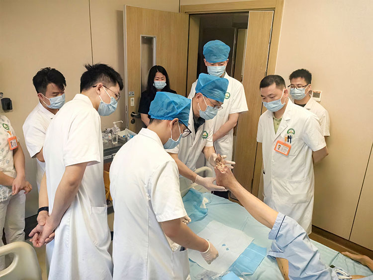 �Ϲ�NG��28(�й���)����Ʒ���������޹�˾